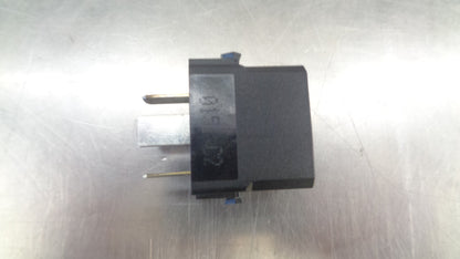 Mercedes Benz Genuine 4 Pin Fuel Pump Relay Module New Part
