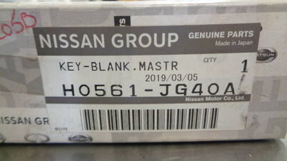 Nissan D40T Navara Genuine Master Key Blank New Part