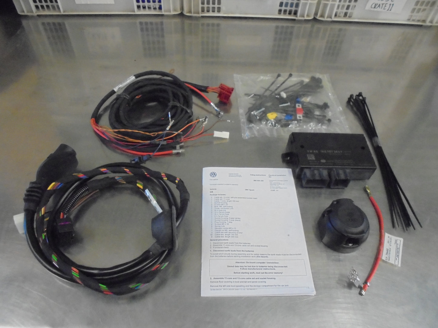 VW Tiguan Genuine Tow Bar Wiring Loom-Plug 13-Instructions Kit New Part