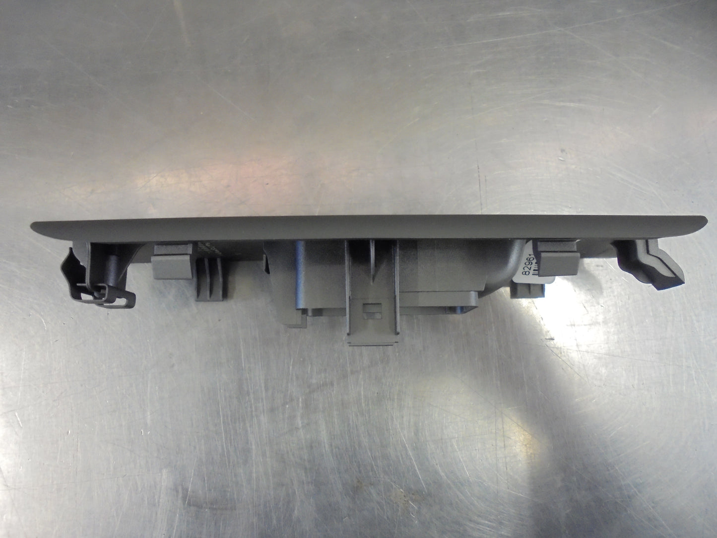 Nissan Navara D22 Genuine Right Hand Rear Power Window Switch Cover Trim New Part