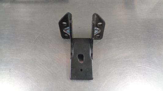 Nissan Patrol Safari Genuine Right Hand Engine Mounting Bracket New Part