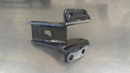 Nissan Patrol Safari Genuine Right Hand Engine Mounting Bracket New Part