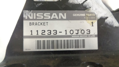 Nissan Patrol Safari Genuine Left Hand Engine Mounting Bracket New Part