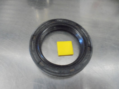 Holden VH Commodore Genuine Extension Housing Seal Manual 5- Speed M76 New Part