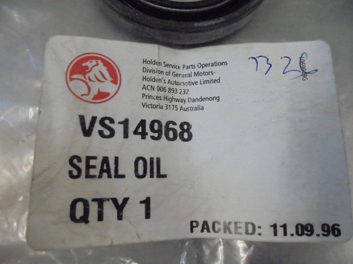 Holden VH Commodore Genuine Extension Housing Seal Manual 5- Speed M76 New Part