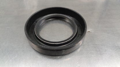 Toyota Genuine Oil Seal Suits Various Models New Part