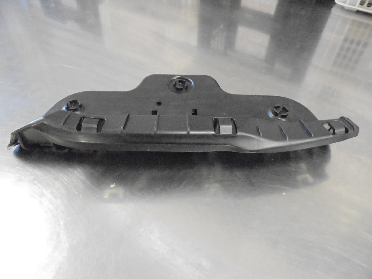 Ford Kuga Genuine Left Hand Front Bumper Head Light Mount New Part