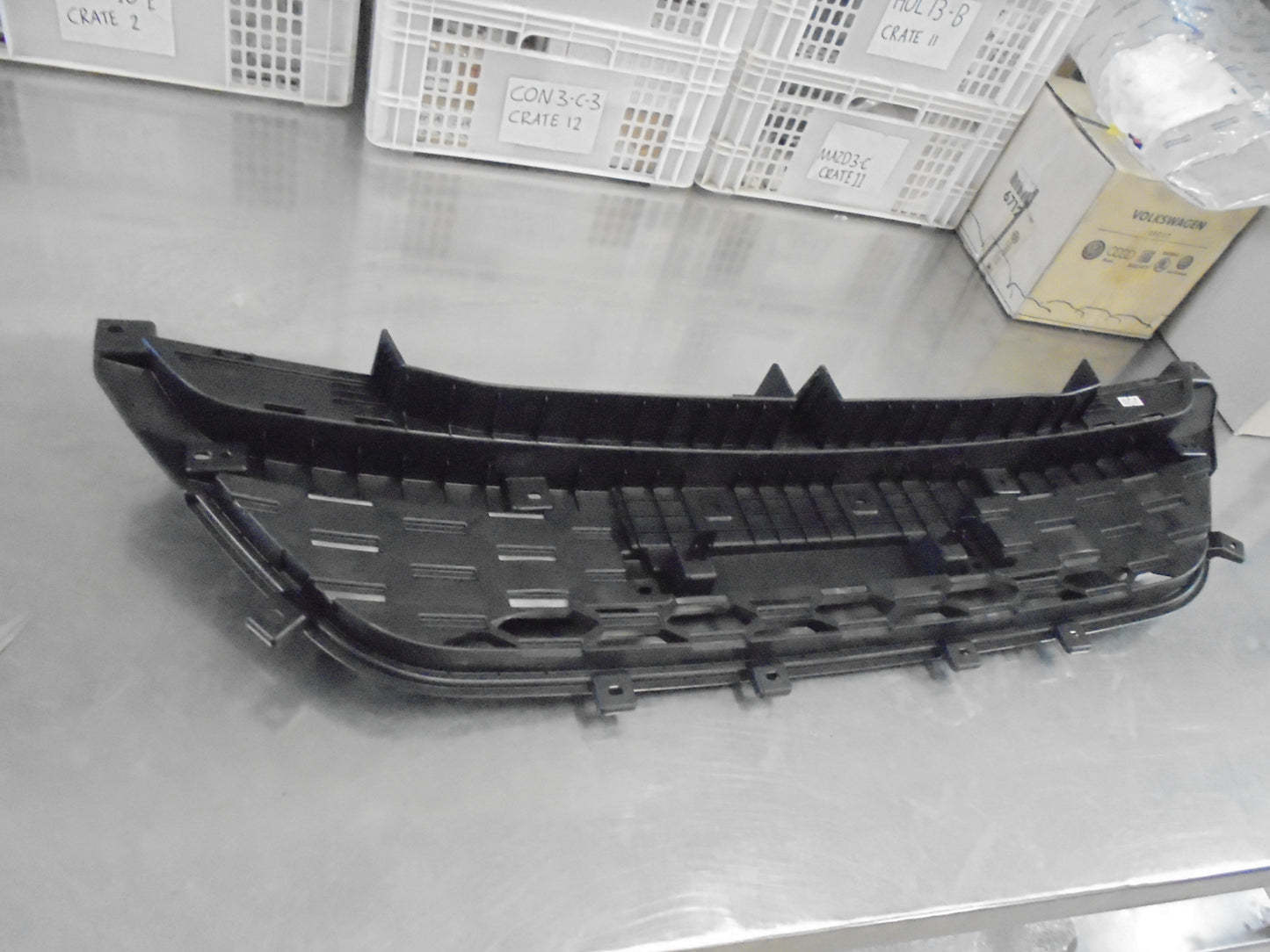 SsangYong Stavic Genuine Lower Front Grille Assembly New Part