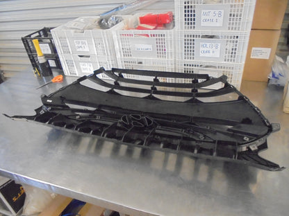Hyundai Elantra Sedan Genuine Front Grille New Part