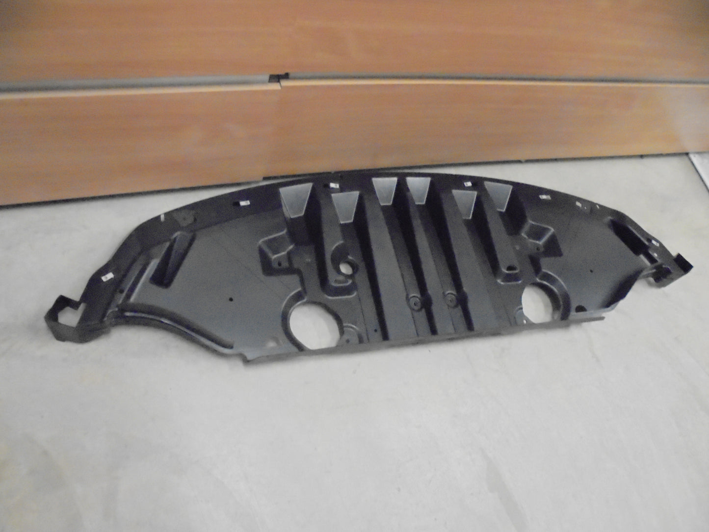 Holden VE SS Series II Genuine Lower Facia Bumper Extension New Part