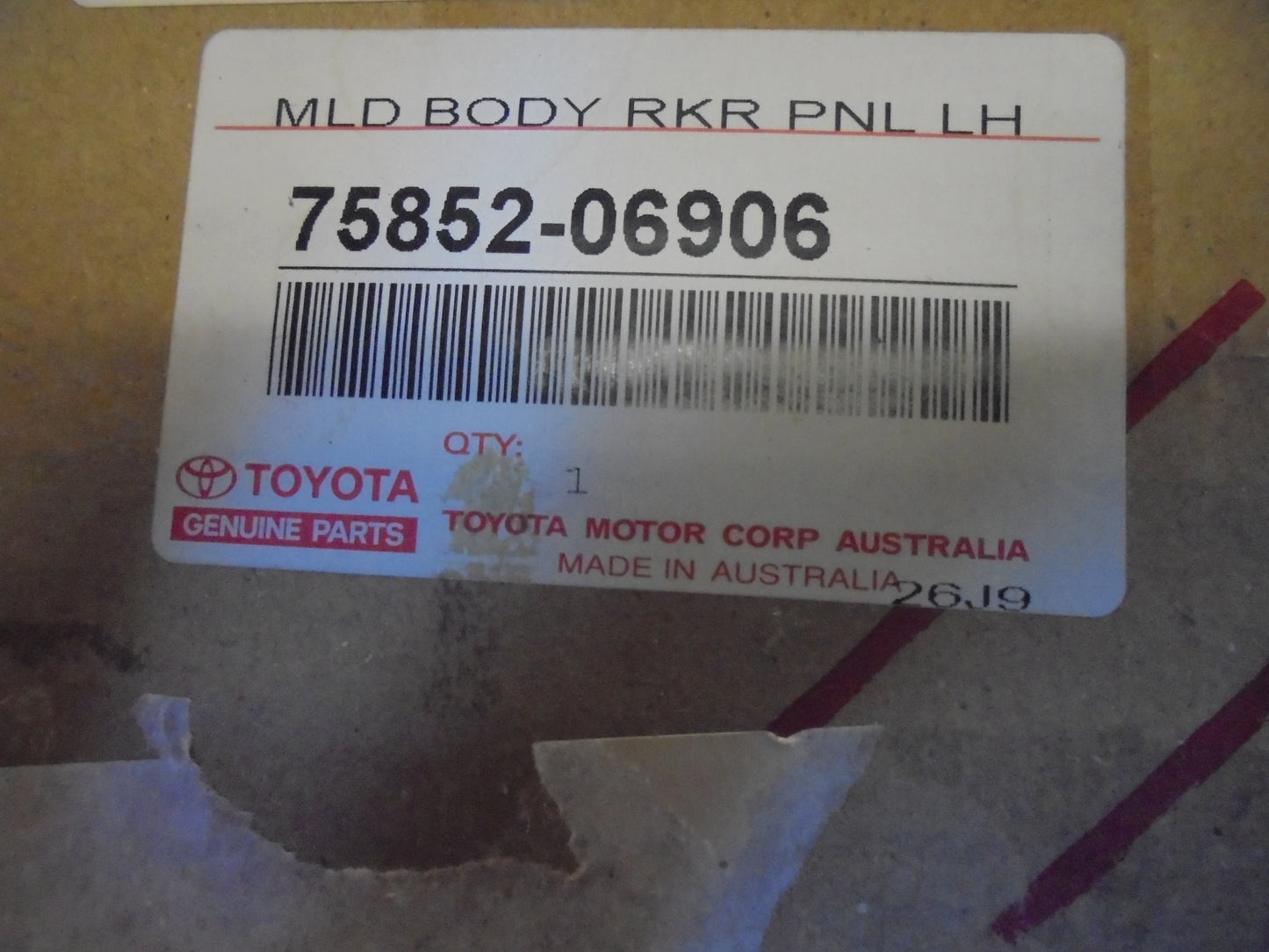 Toyota Aurion Genuine Left Hand Rocker Sill Panel Mould New Part