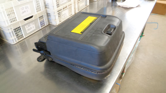 Isuzu F Series Crane Truck Genuine Front Middle Seat New Part
