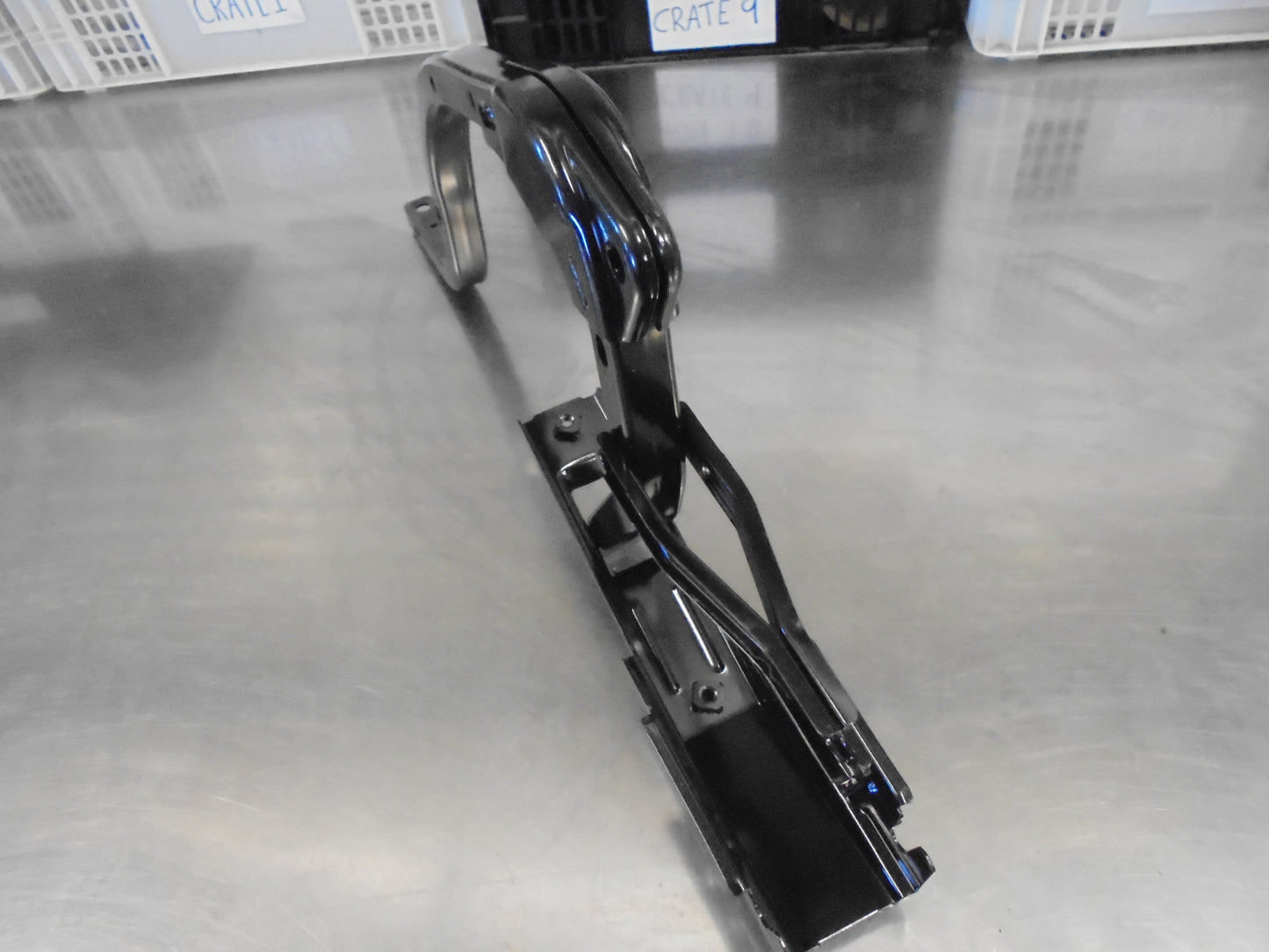 Toyota Camry/Aurion Genuine Right Hand Rear Boot Hinge New Part