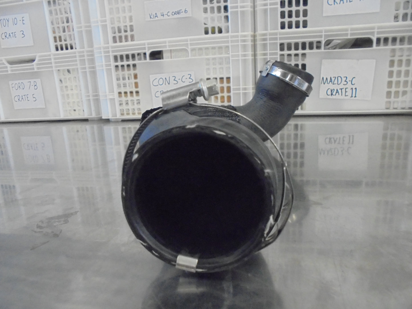 Citroen C4-Peugeot 307-308 HDI Genuine Intercooler Air Pipe New Part