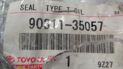 Toyota Corolla Genuine No.2 Oil Seal New Part