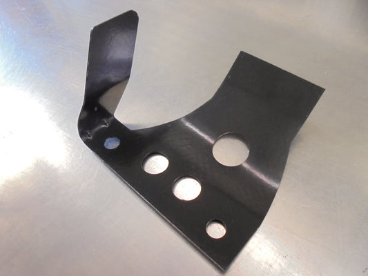 Holden Monaro Genuine Passenger Front Guard Bracket New Part