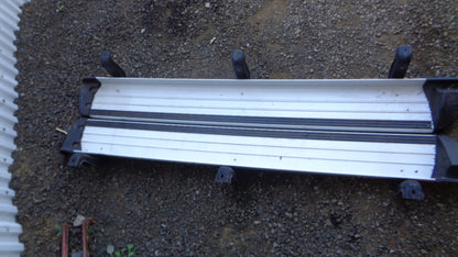 Mitsubishi Triton ML/MN Genuine Side Step Set Used Part