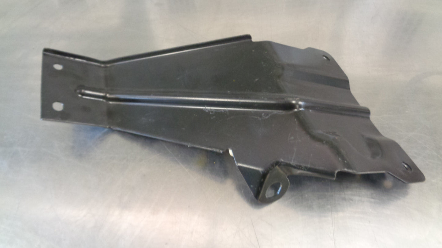 Holden Captiva Genuine Front Left Fender Mounting Bracket New Part