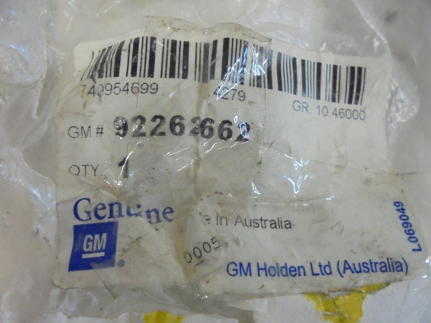 Holden Caprice Genuine Right Hand Rear Lower Door Hinge New Part