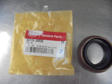 Kia Rio/Veloster/Elantra/Accent Genuine Manual Transmission Out Put Seal New Part