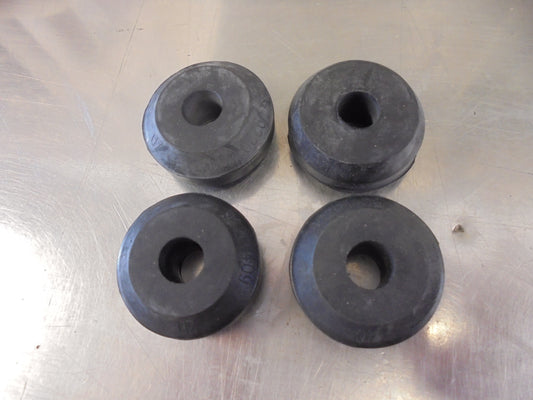 Holden VZ Commodore Genuine Front Sway Bar Bush New Part