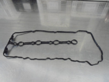 Suzuki Grand Vitara-Kizashi-SX4 Genuine Valve Cover Gasket New Part