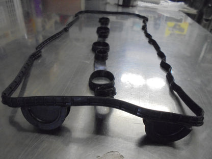 Suzuki Grand Vitara-Kizashi-SX4 Genuine Valve Cover Gasket New Part