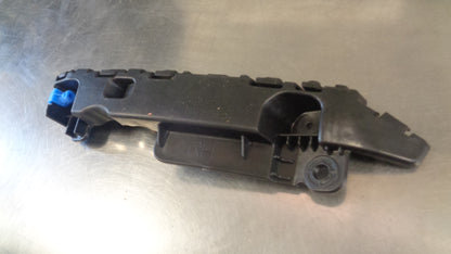 Holden JH Cruze Genuine Right Hand Side Retainer New Part