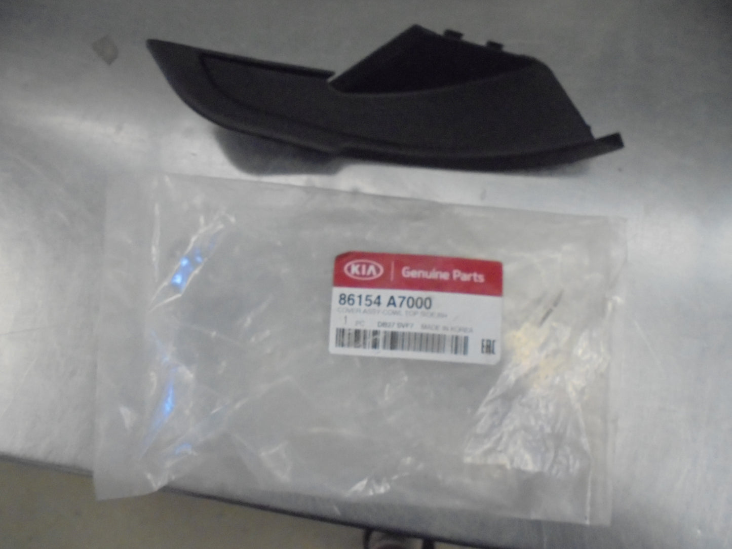 Kia Cerato Genuine Right Hand Top Cowl Cover New Part