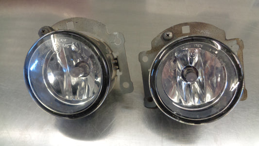 Mitsubishi Pajero/Triton/Lancer Genuine Fog Light Pair Used VGC