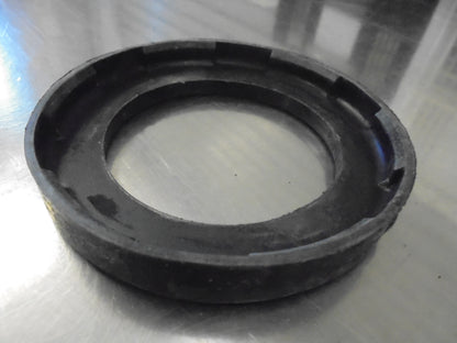 Honda CR-V Genuine Lower Rear Rubber Spring Mount New Part