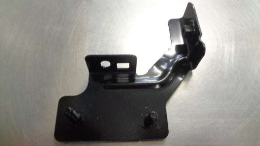 Holden Trax Genuine Upper Tie Bar Bracket New Part