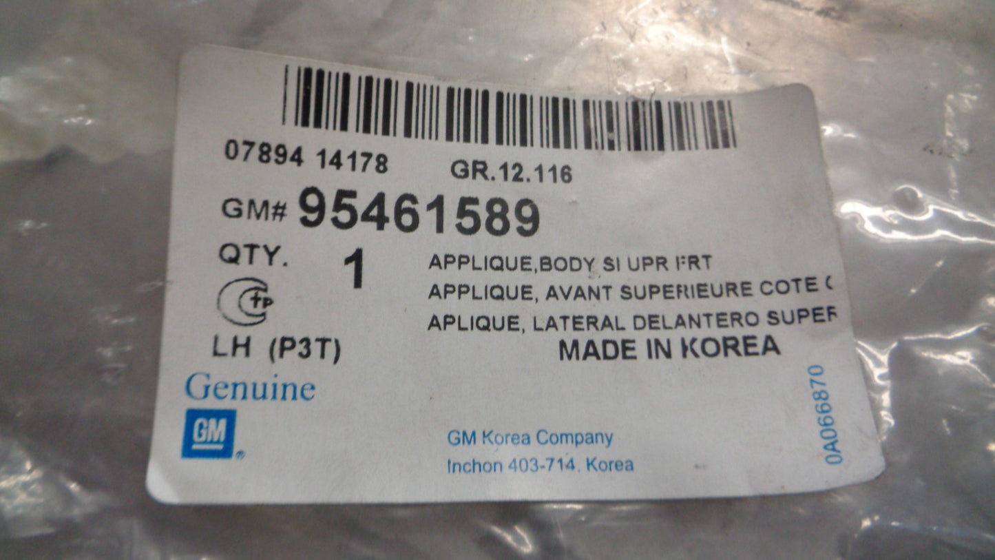 Holden Trax Genuine Left Hand Front Body Applique New Part
