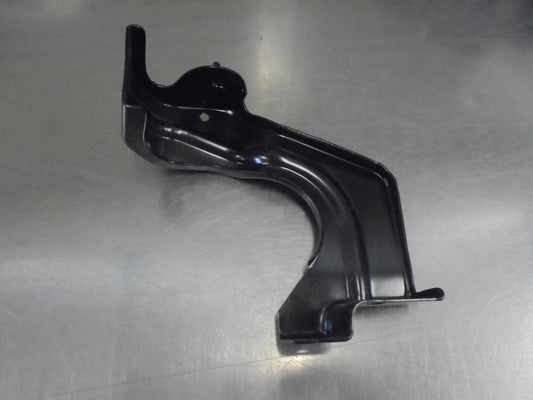 Nissan Navara D40 Thai Genuine Front Left Hand Bumper Bracket New Part