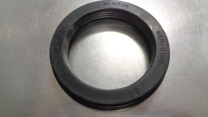 Isuzu Truck Genuine Steer Wheel Seal New Part