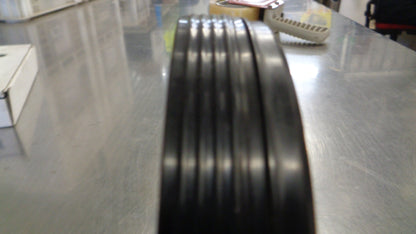 Isuzu Truck Genuine Steer Wheel Seal New Part