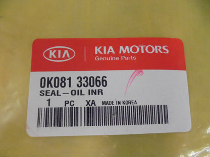 Kia Sportage Genuine Front Brake Dust Cover New Part