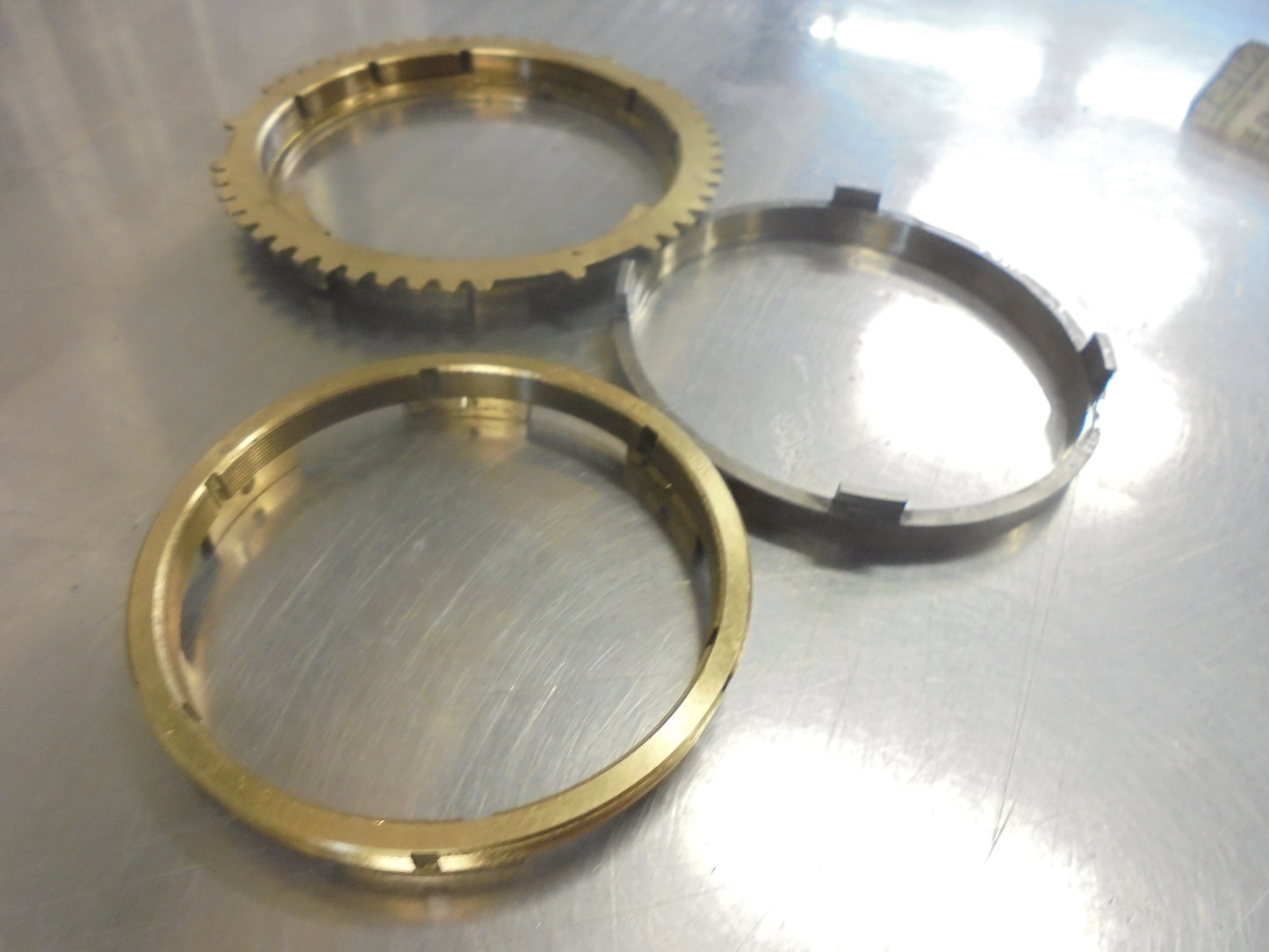 Nissan 350Z-370Z Genuine Washer Retainer New Part