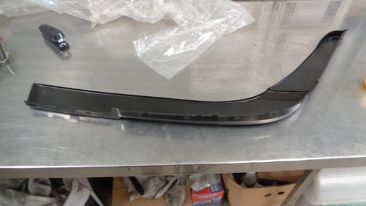 Isuzu FRD 900 Genuine Right Hand Front Wing Extender New Part