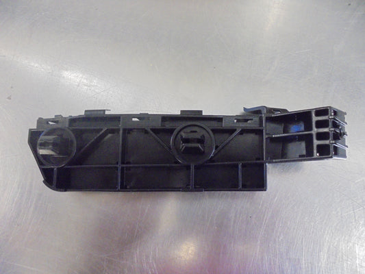 Honda CR-V Genuine Right Front Bumper Side Spacer New Part