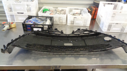 Toyota Yaris Genuine Lower Radiator Grille Sub Assy New Part