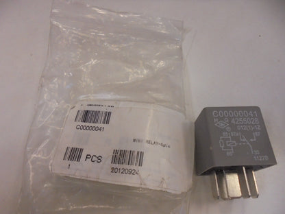 LDV V80 Genuine 12 Volt Relay New Part