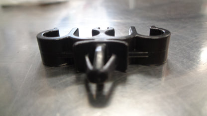 Isuzu N Series Genuine Rubber Hose Clip New Part