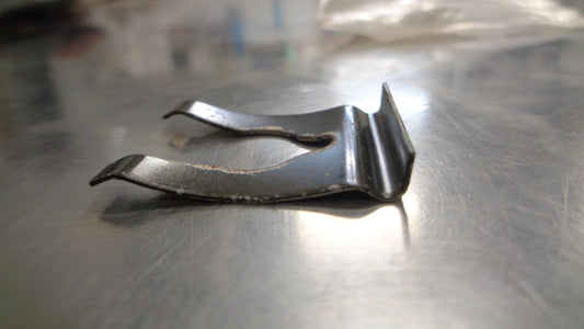 Isuzu NPS Genuine Clutch Hose Clip New Part