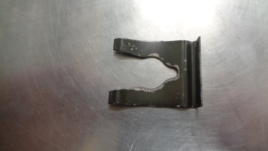 Isuzu NPS Genuine Clutch Hose Clip New Part
