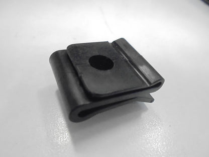 Nissan Navara Genuine Canoe Rivet New Part