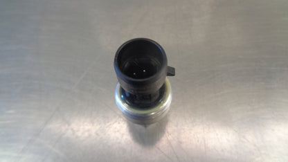 Holden VZ Monaro V8 Air Conditioning High Pressure Cut Off Switch New Part