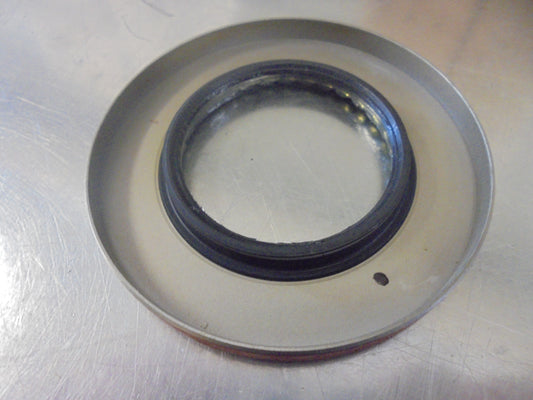 Nissan Navara D40M Genuine Rear Half Shaft Inner Seal New Part