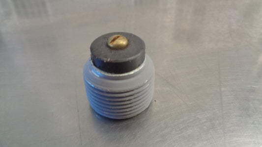 Nissan D22 Navara / R50 Pathfinder Genuine Plug Drain New Part