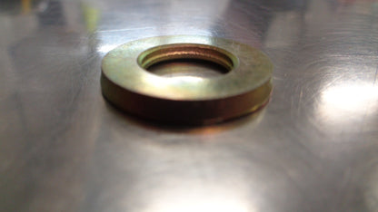 Isuzu F Series Genuine Engine Mount Plate Bracket Washer New Part